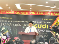 "Người Trên Đường Đời" - Dấu Ấn Cuộc Đời Cầm Bút Của Nhà Báo Hồ Quang Lợi