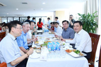 Công đoàn Bộ Công Thương tổ chức “Bữa cơm công đoàn” nhân kỷ niệm 74 năm Ngày truyền thống ngành Công Thương