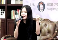 Văn chương Việt tìm đường ra quốc tế
