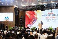 Thủ tướng: Không hạn chế không gian đổi mới sáng tạo của bất cứ tập thể và cá nhân nào