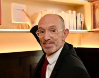 Giải Goncourt 2025 gọi tên Laurent Mauvignier