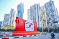 Thủ đô trang hoàng chào mừng Đại hội Đảng XIV