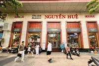 Nửa thế kỷ chuyển mình thành đế chế nghìn tỷ