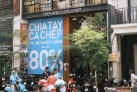 Hơn 15.000 lượt khách đến nhà sách Cá Chép sau thông báo đóng cửa