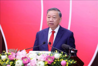 Phát biểu của Tổng Bí thư, Chủ tịch nước Tô Lâm tại Lễ trao tặng Huy hiệu Đảng cho đảng viên lão thành của Đảng bộ Hà Nội