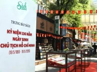 Triển lãm mừng ngày sinh nhật Bác tại Đường sách TP.HCM