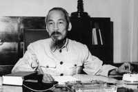 Phát triển chủ thuyết Hồ Chí Minh