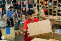 Bịn rịn chia tay nhà sách Cá Chép cuối cùng