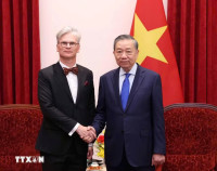 Tổng Bí thư, Chủ tịch nước Tô Lâm tiếp Đại sứ các nước trình Quốc thư