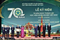 Chủ tịch Quốc hội Trần Thanh Mẫn: Đưa tri thức từ giảng đường đến đồng ruộng