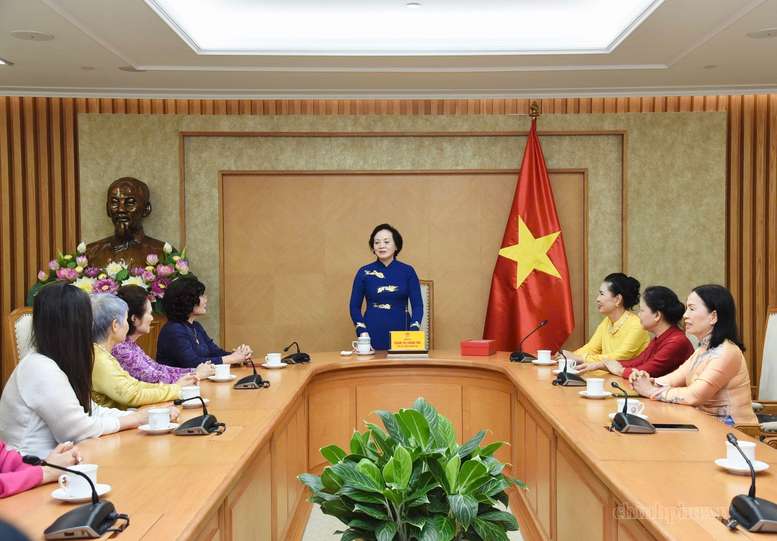 Nỗ lực đưa áo dài Việt Nam trở thành di sản văn hóa được UNESCO ghi danh