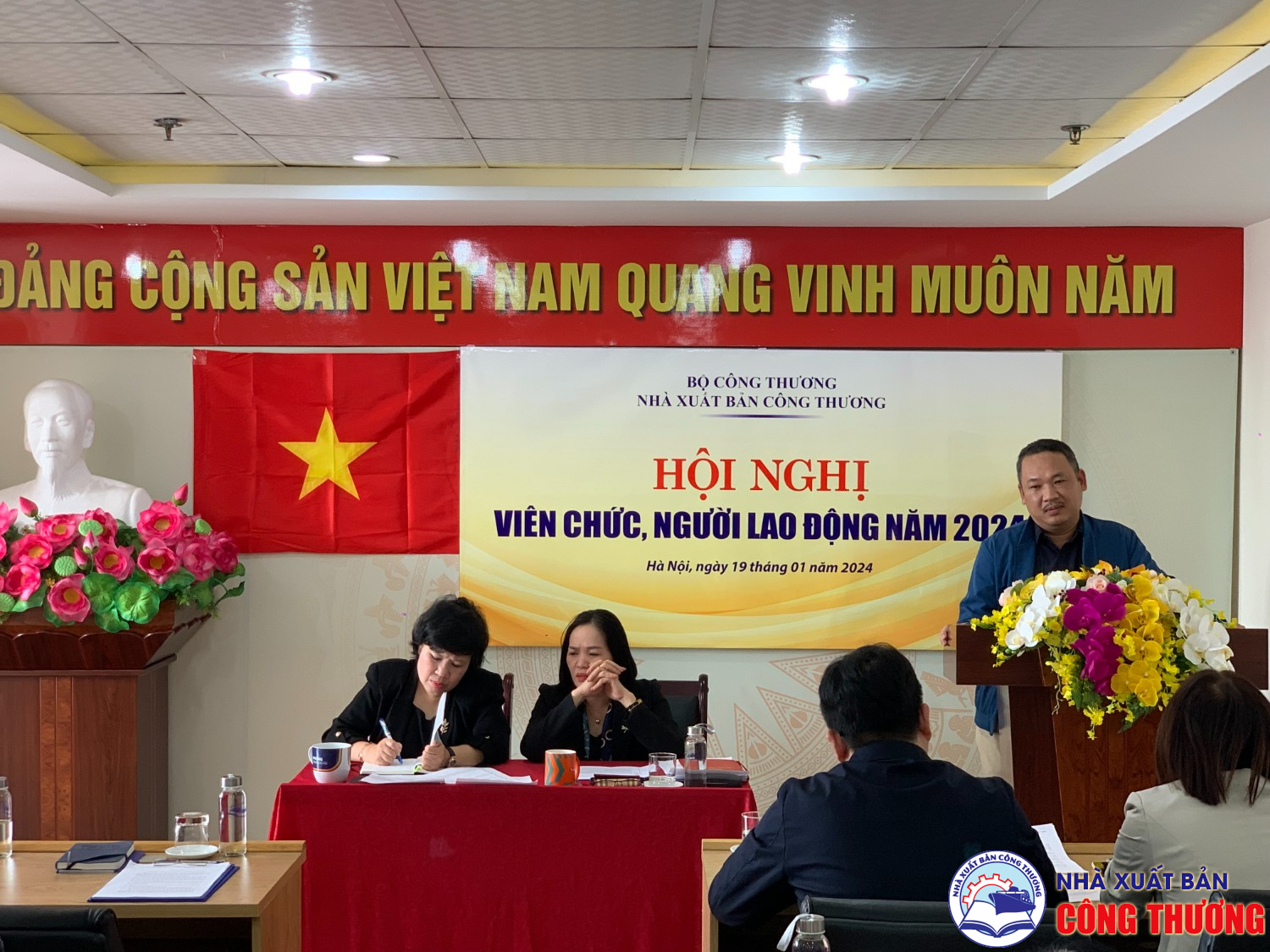 Hội nghị viên chức, người lao động năm 2024