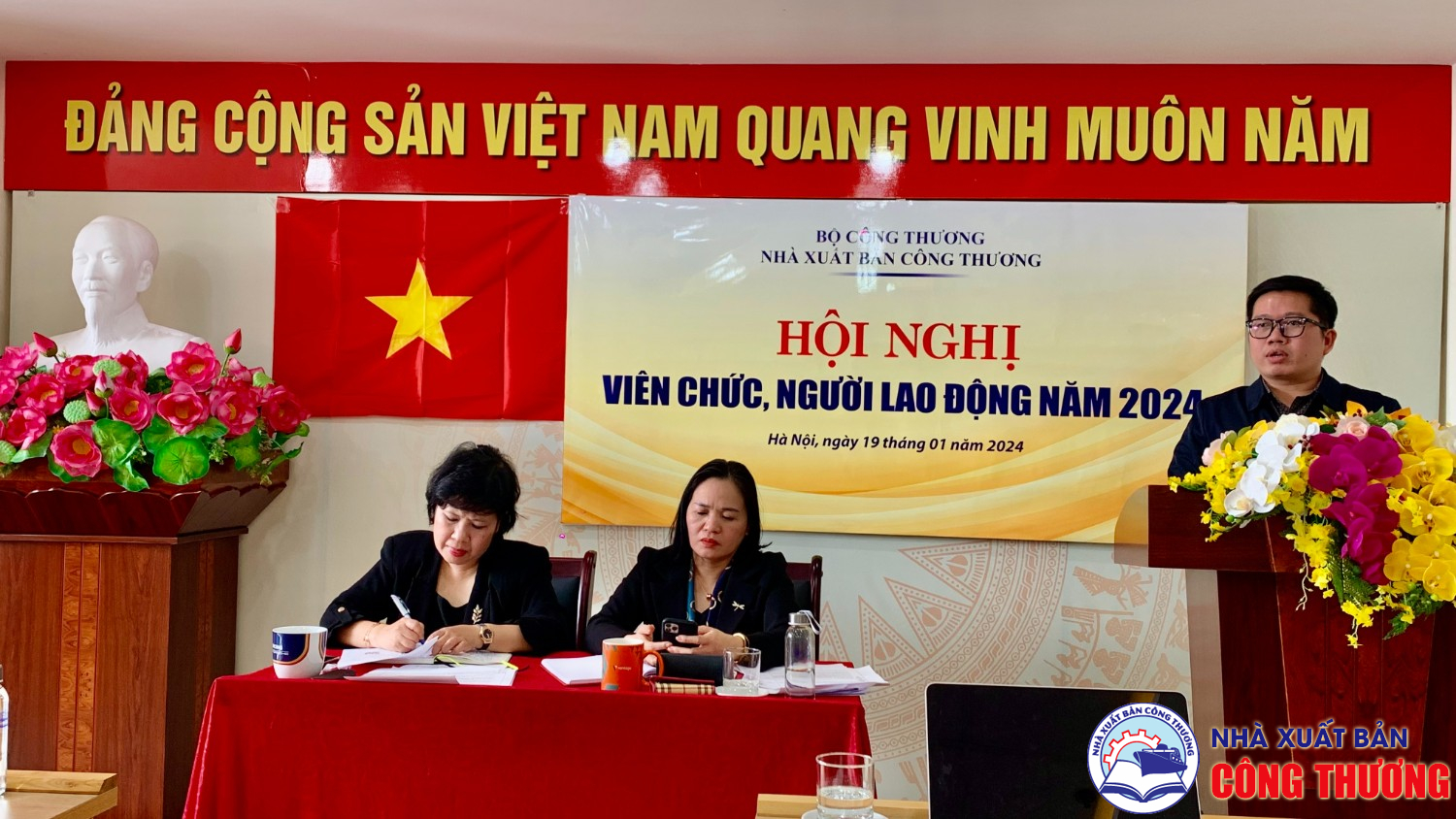 Hội nghị viên chức, người lao động năm 2024