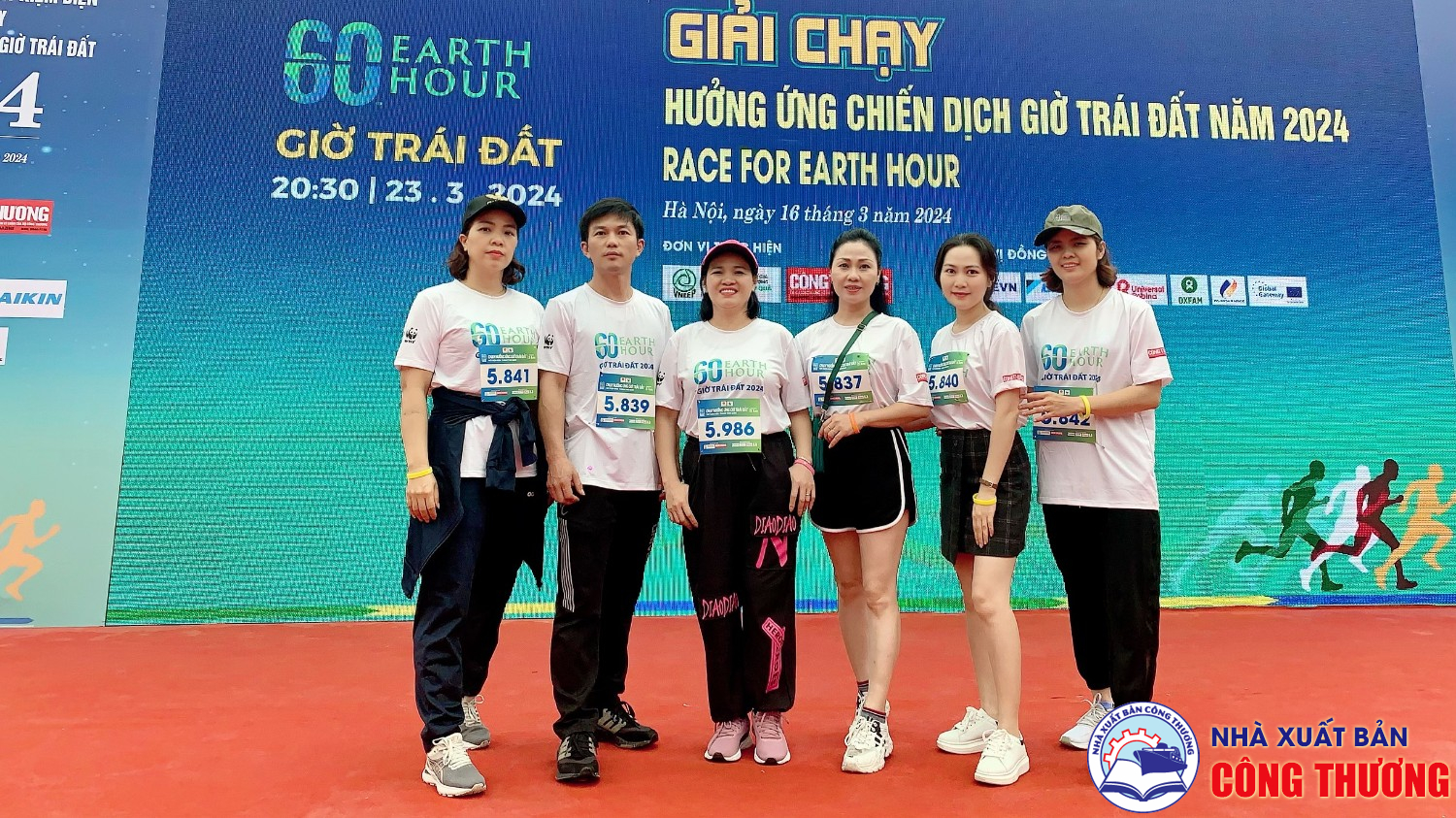 Giải chạy hưởng ứng Giải chạy hưởng ứng Chiến dịch Giờ Trái đất 2024 do các đơn vị của Bộ Công Thương phát động