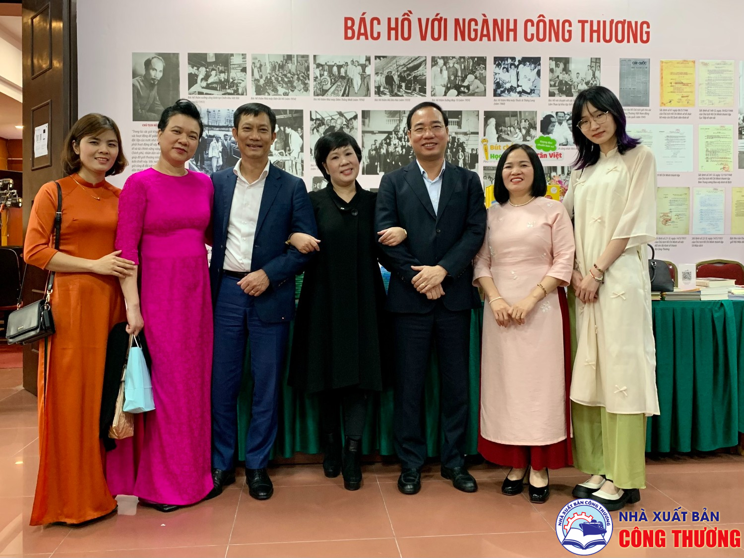 Kỷ niệm ngày quốc tế phụ nữ của Nhà Xuất bản Công Thương do Công đoàn Bộ tổ chức tại Bộ Công Thương ngày 8/3/24