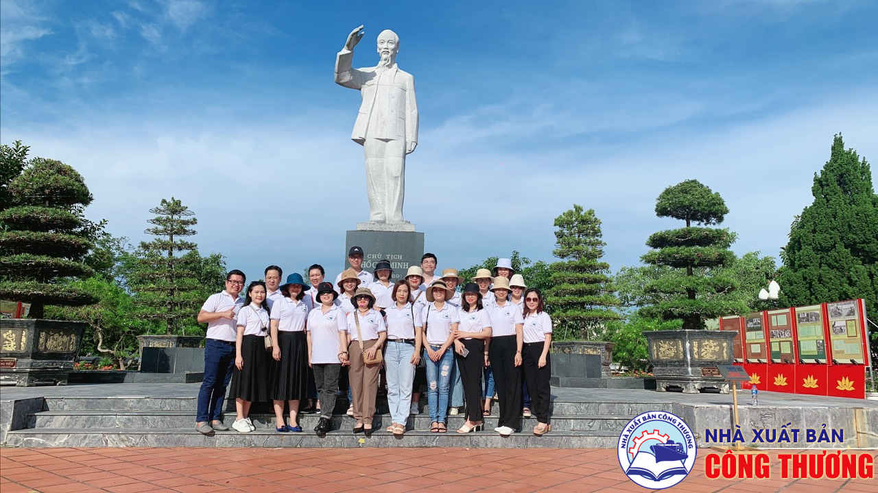 Ảnh hoạt động tại Cô tô Quảng Ninh