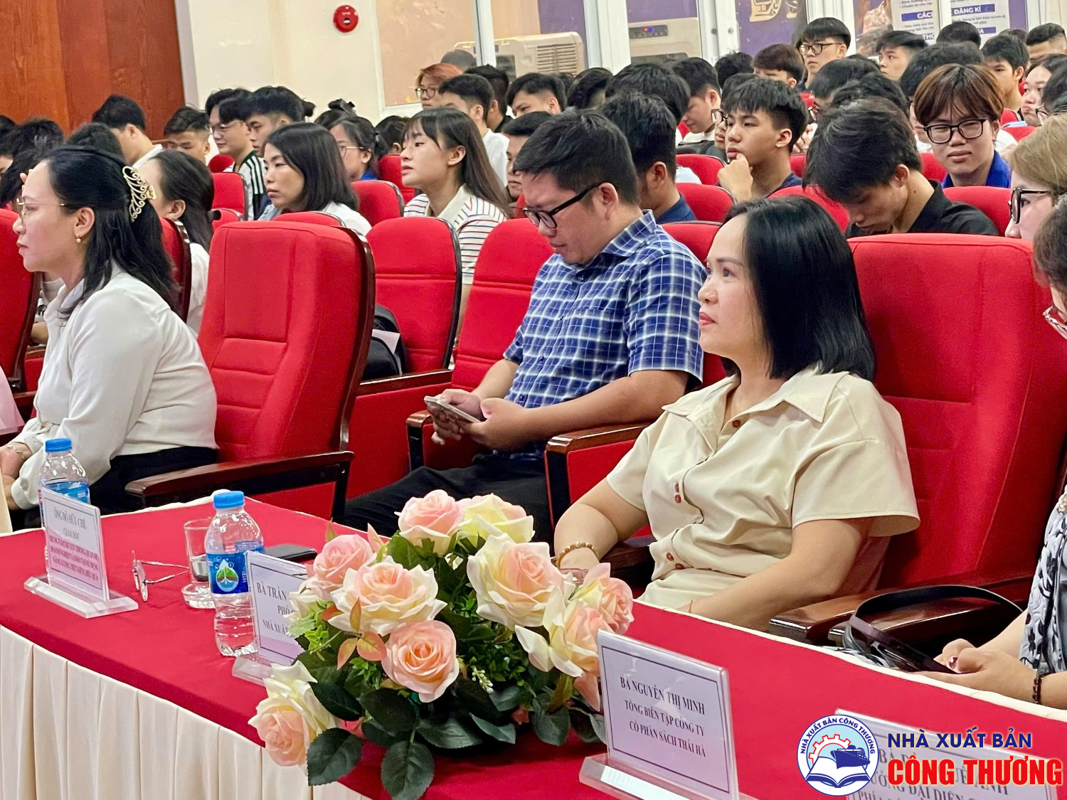Talkshow: Upgrade Sự nghiệp 4.0 ngày 14/08/2025, phối hợp cùng Trường ĐH Điện lực và Sài Gòn Book