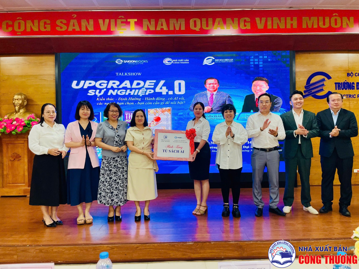 Talkshow: Upgrade Sự nghiệp 4.0 ngày 14/08/2025, phối hợp cùng Trường ĐH Điện lực và Sài Gòn Book