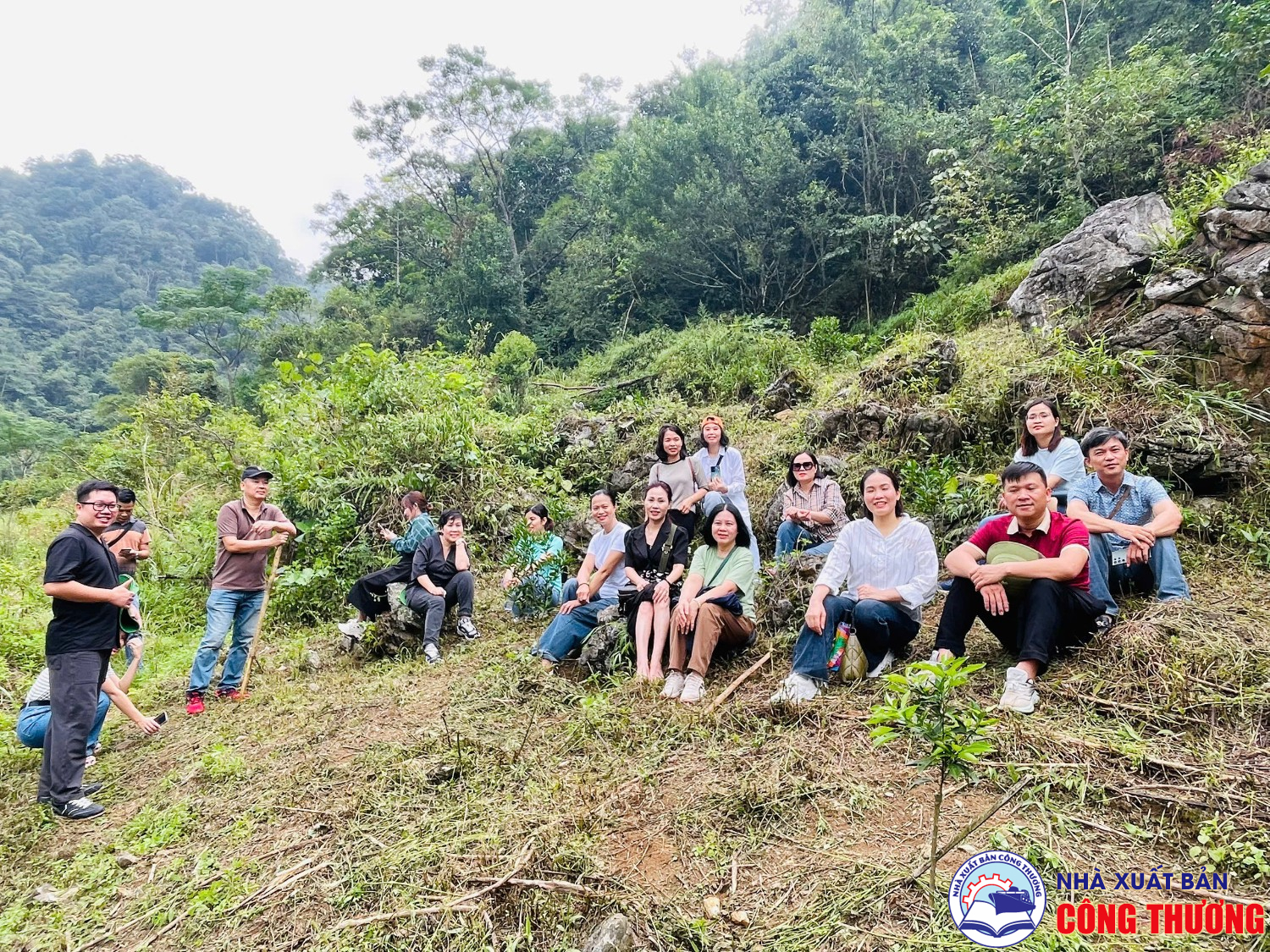 Nhà xuất bản Công thương tổ chức chương trình thiện nguyện tại Phú Thọ