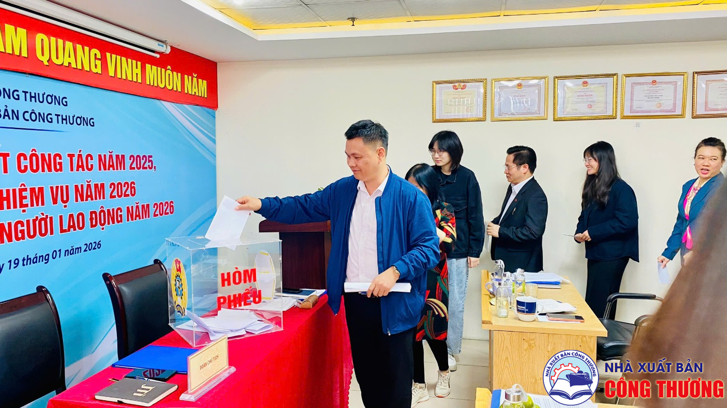 Hội nghị tổng kết năm 2025, triển khai nhiệm vụ năm 2026. Hội nghị viên chức, người lao động năm 2026