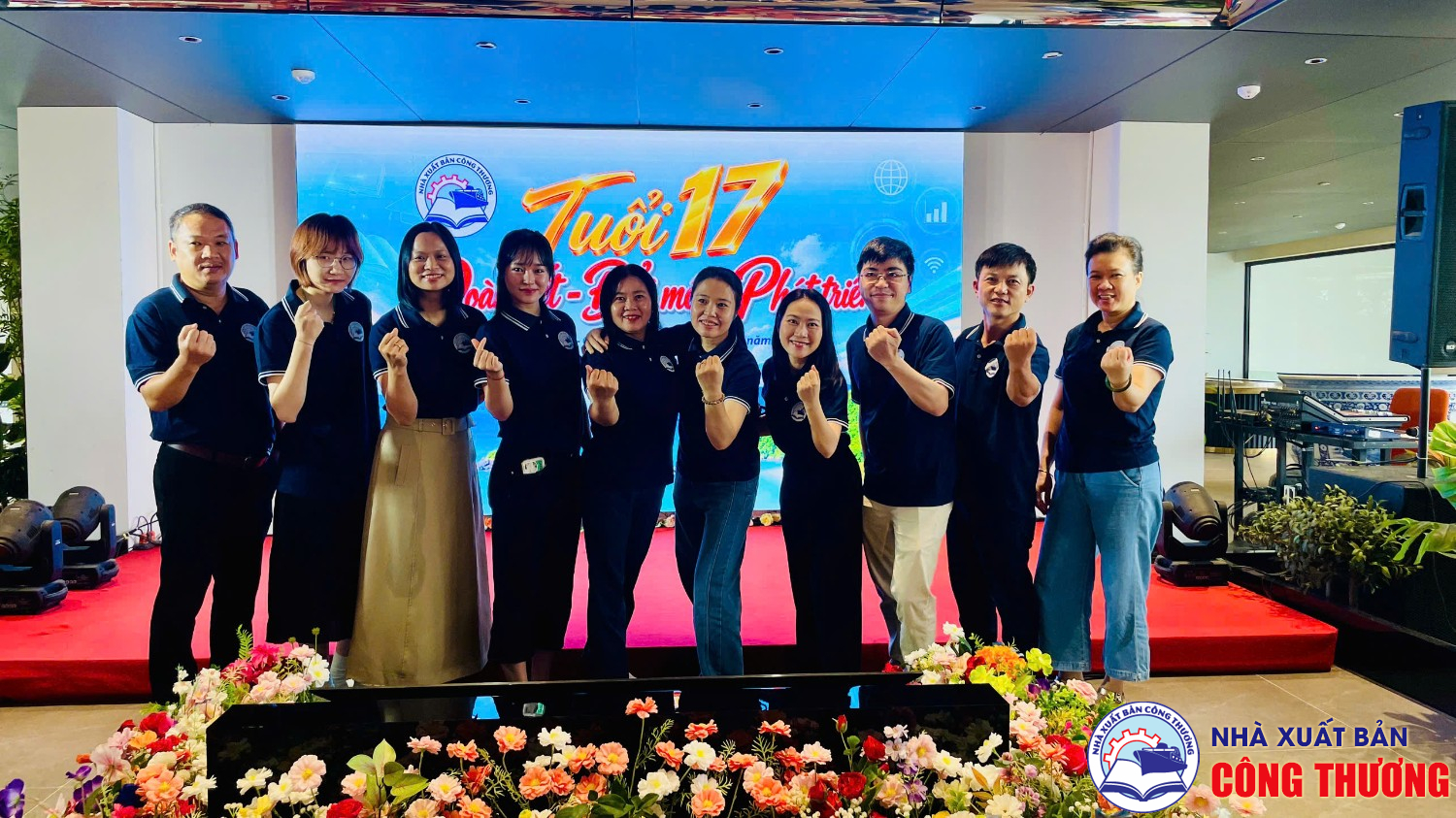 Kỷ niệm 17 năm thành lập NXB Công Thương và du lịch Vân Đồn - Quảng Ninh tháng 8 năm 2026