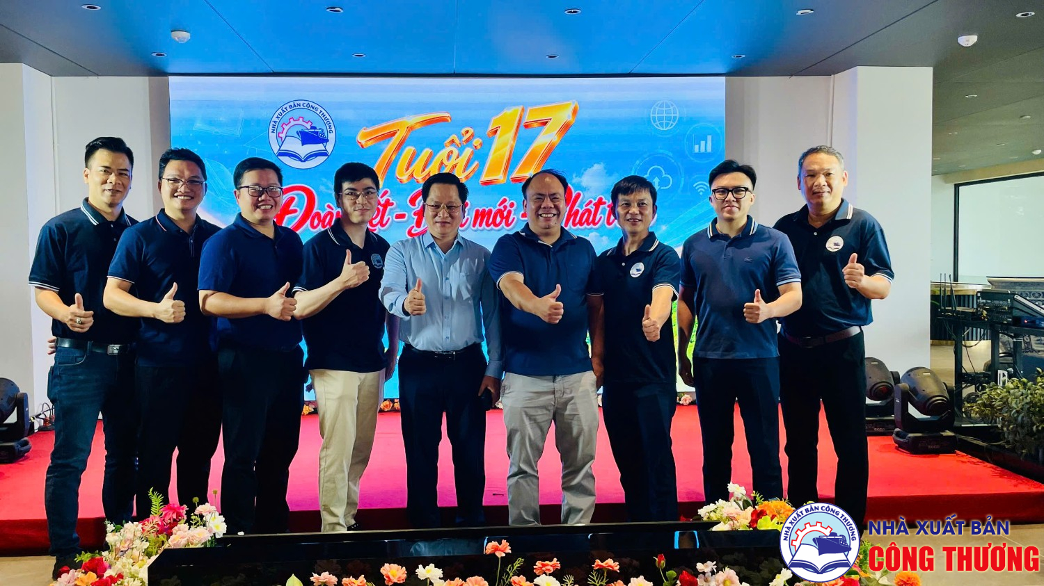 Kỷ niệm 17 năm thành lập NXB Công Thương và du lịch Vân Đồn - Quảng Ninh tháng 8 năm 2026