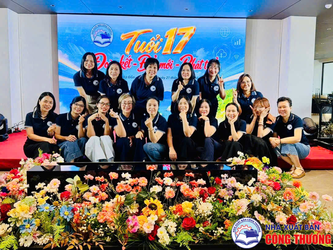 Kỷ niệm 17 năm thành lập NXB Công Thương và du lịch Vân Đồn - Quảng Ninh tháng 8 năm 2026