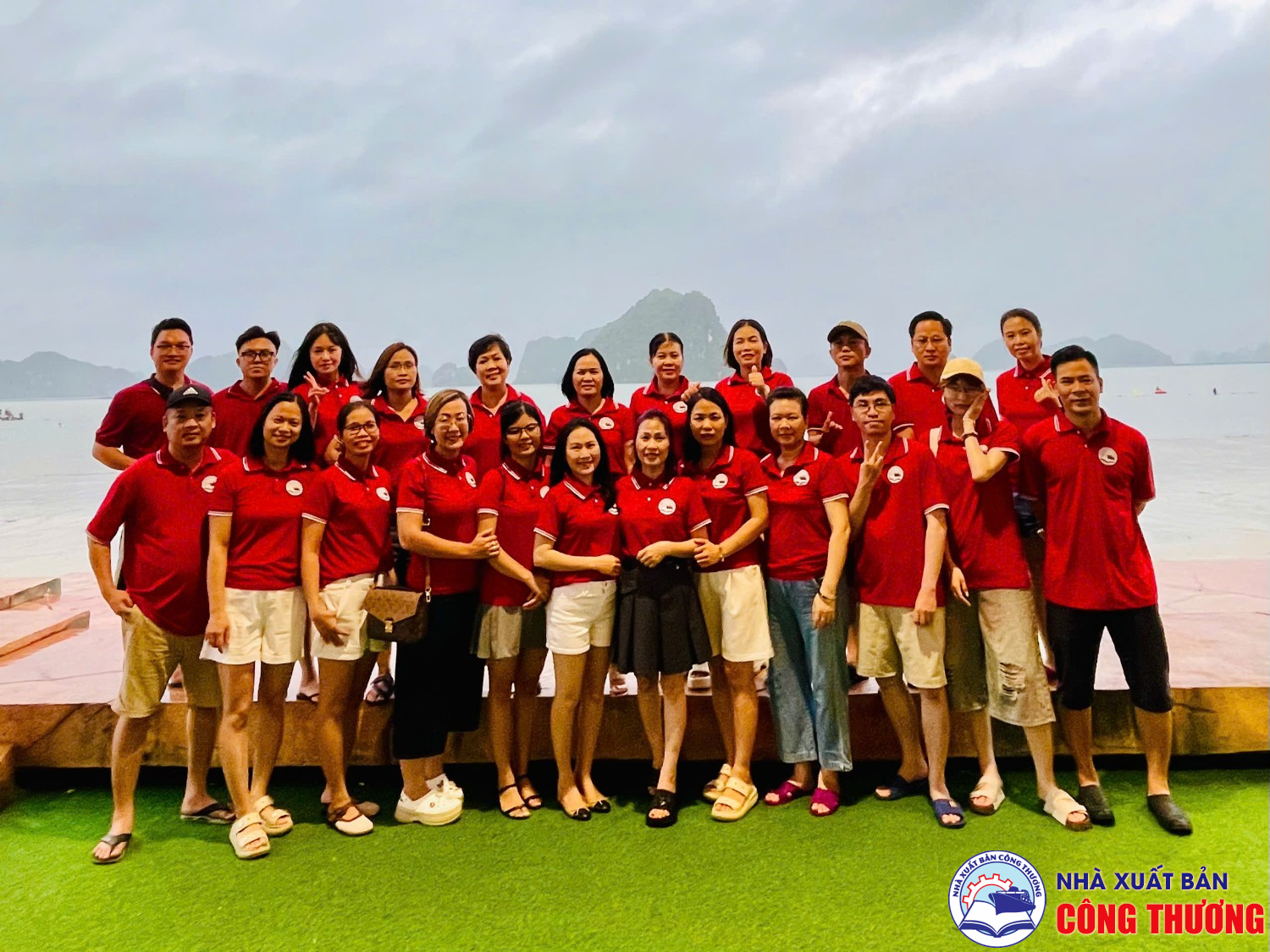 Kỷ niệm 17 năm thành lập NXB Công Thương và du lịch Vân Đồn - Quảng Ninh tháng 8 năm 2026